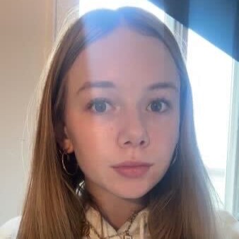 Drobnyk, Tessa